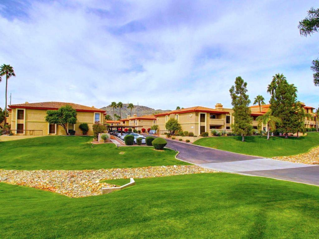Gated Mountain View Resort Community, Centrally Located, Three Heated Pool-Spa Complexes, Half-Mile To Hiking! Phoenix Eksteriør billede
