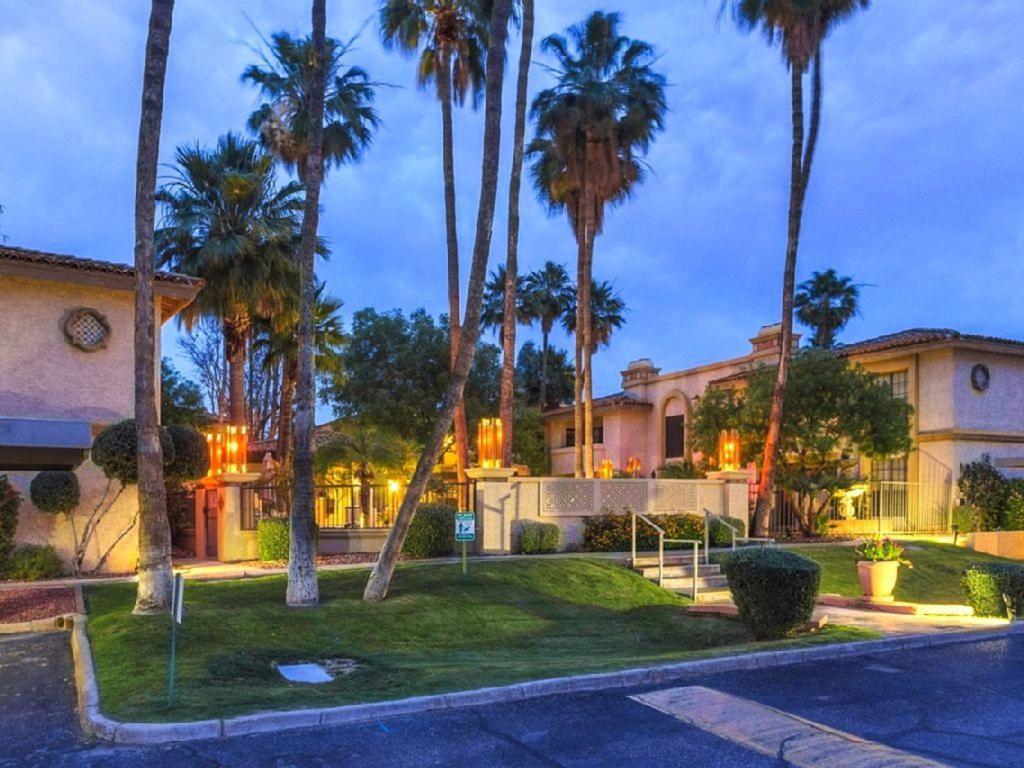Gated Mountain View Resort Community, Centrally Located, Three Heated Pool-Spa Complexes, Half-Mile To Hiking! Phoenix Eksteriør billede