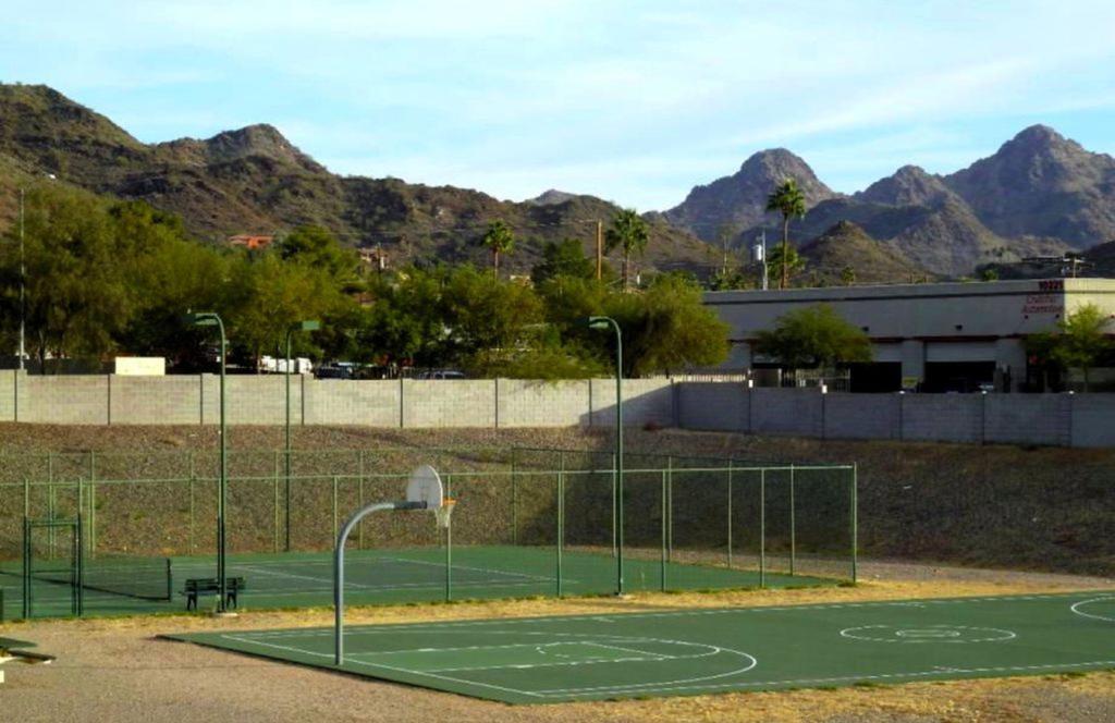Gated Mountain View Resort Community, Centrally Located, Three Heated Pool-Spa Complexes, Half-Mile To Hiking! Phoenix Eksteriør billede